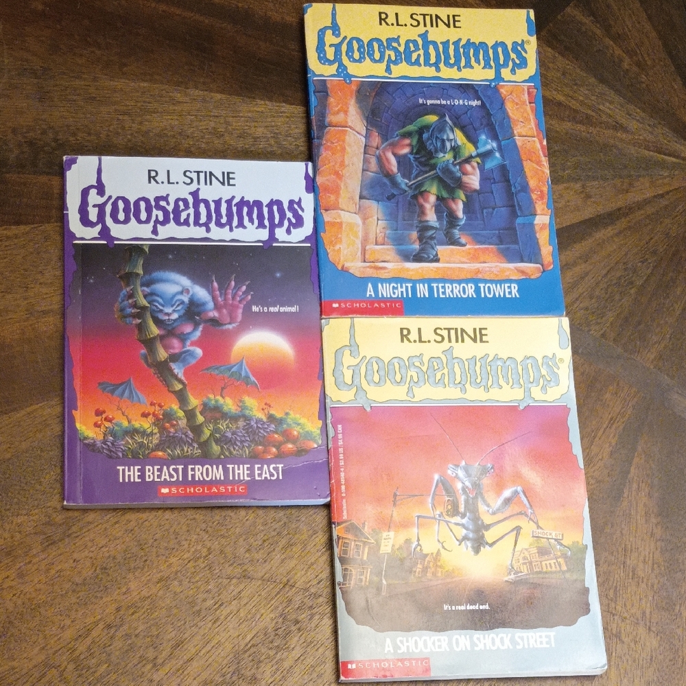 R.L. Stine Goosebumps Book Lot of 3